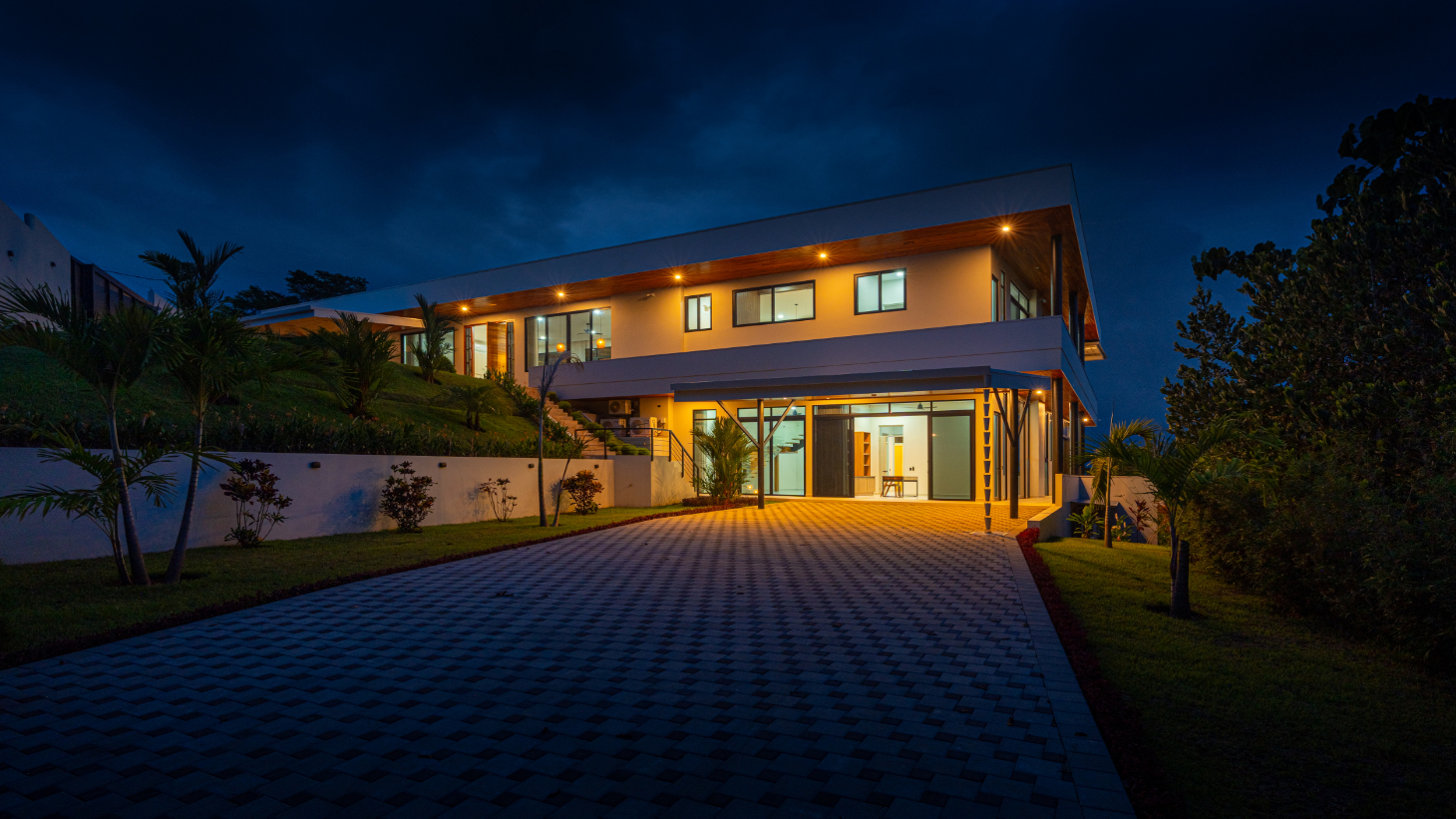 Lion's Gate Sunset Estate selected