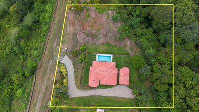 Ocean View Villa with Pool on 1.3 Acres in Costa Rica image 4