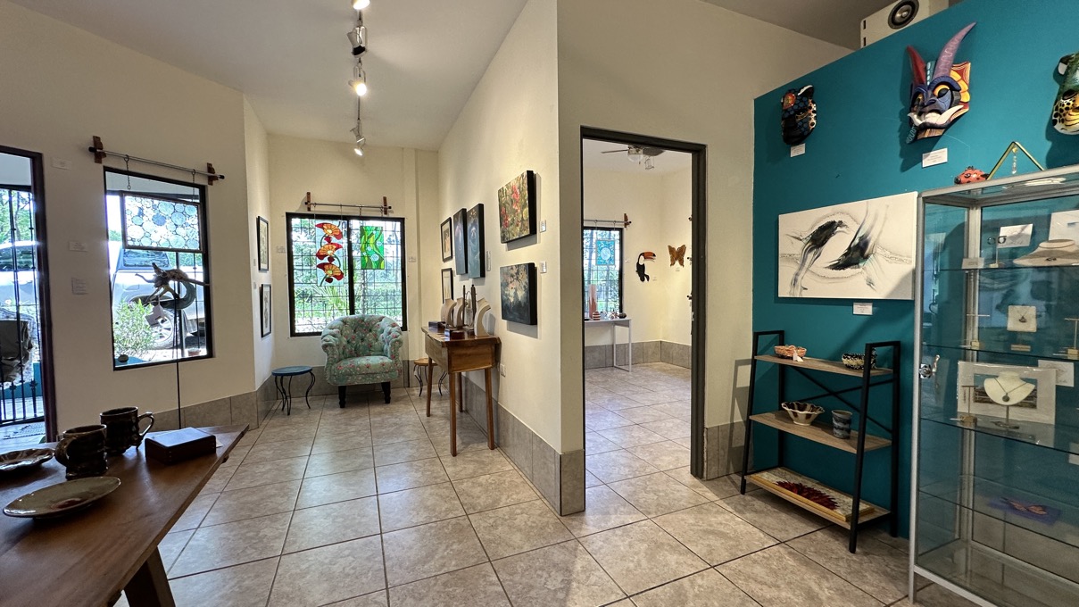 Prime Commercial Opportunity in Uvita selected