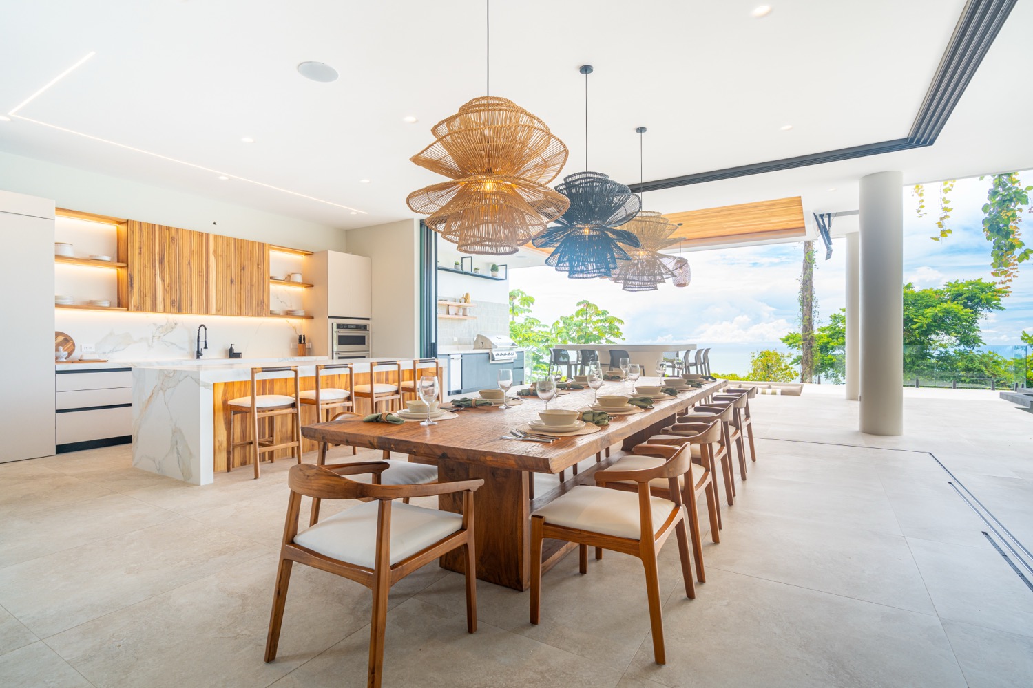 Luxury 5-Bedroom Estate with Panoramic Pacific Ocean & Jungle Views selected