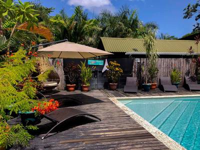 Iconic Yoga Retreat & Boutique Wellness Center in the Heart of Dominical image 3