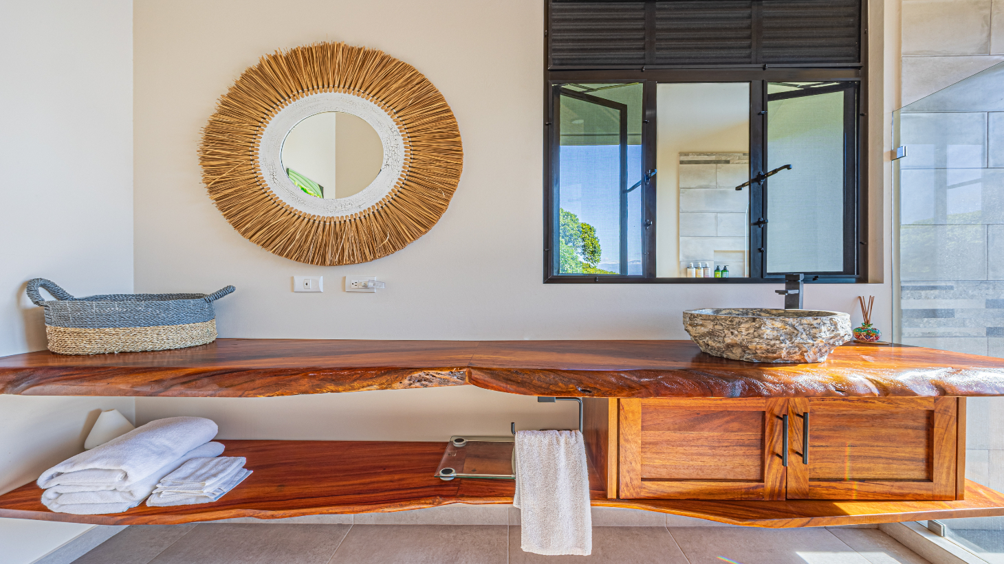 Iconic Luxury Estate with Unmatched Mountain Views | Manuel Antonio Estates selected
