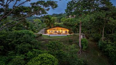 2 ACRES – 2 Bedroom Whales Tale Ocean View Home In Costa Verde Estates Gated Community image 3