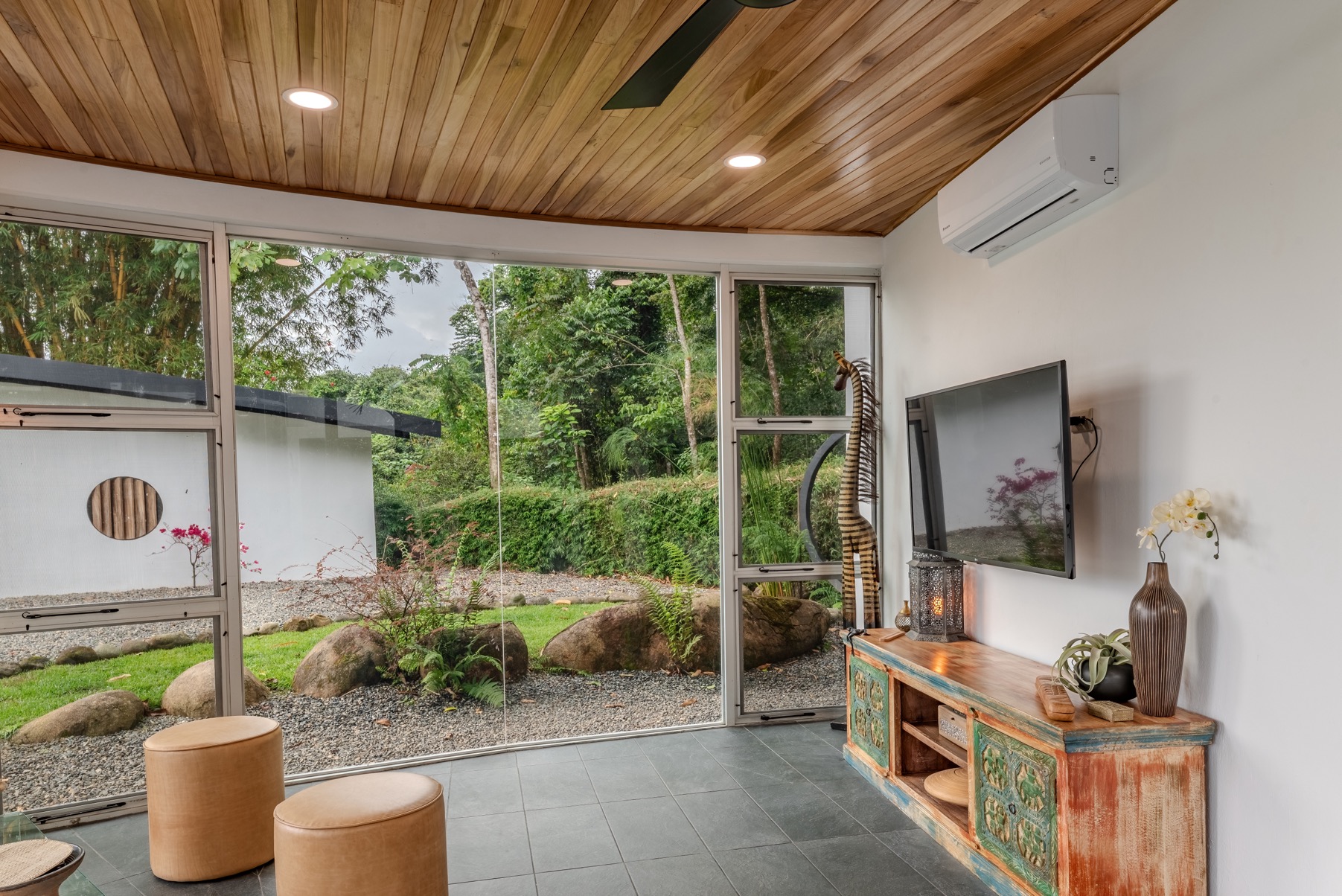 The Glass House: A Luxury Home for Sale in Ojochal, Costa Rica selected