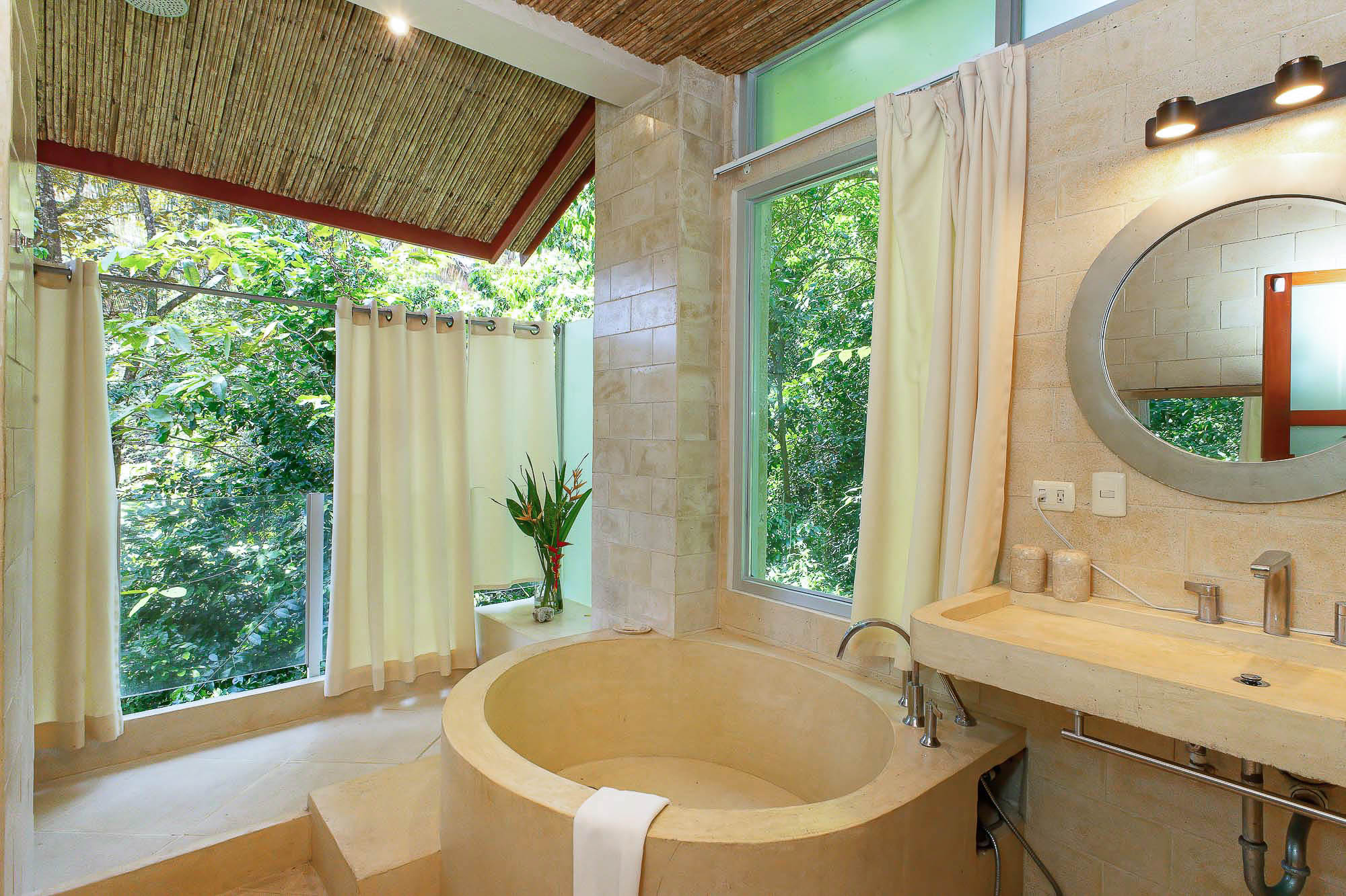 Luxury Mountain & Ocean View Villa in Manuel Antonio selected