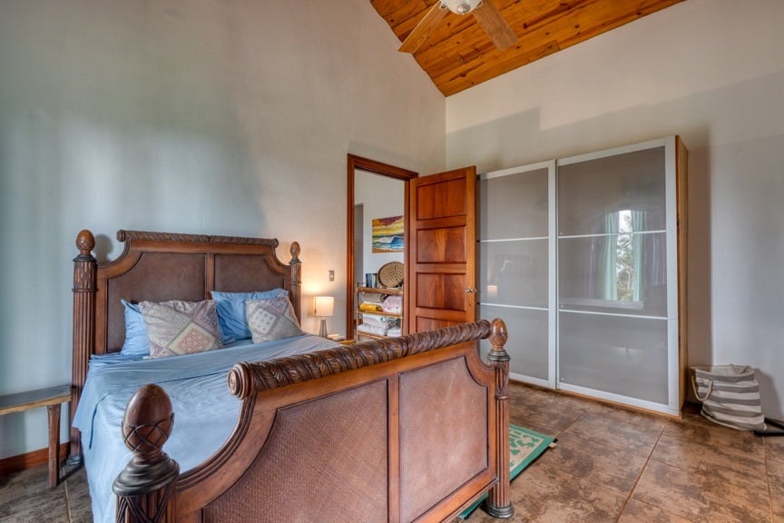 Impressive Mountain Estate With Rental Cabin selected