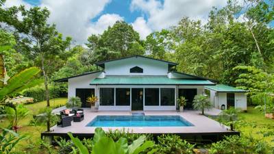 Contemporary Jungle Retreat in Tres Rios, Costa Rica image 1