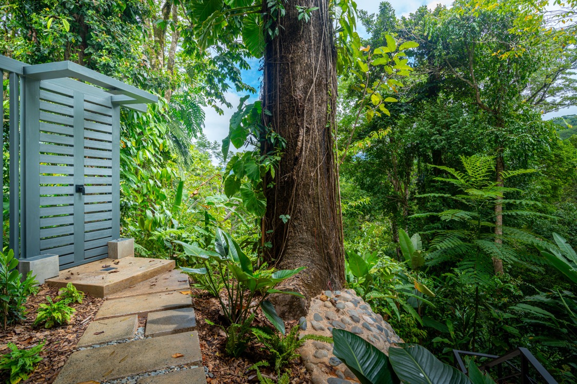 Casa Selva Vida – A Vision of Luxury Living in the Heart of Uvita selected