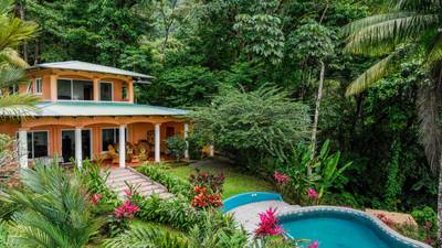 Whale's Tail Ocean View Estate with Extra Lot in Uvita image 2