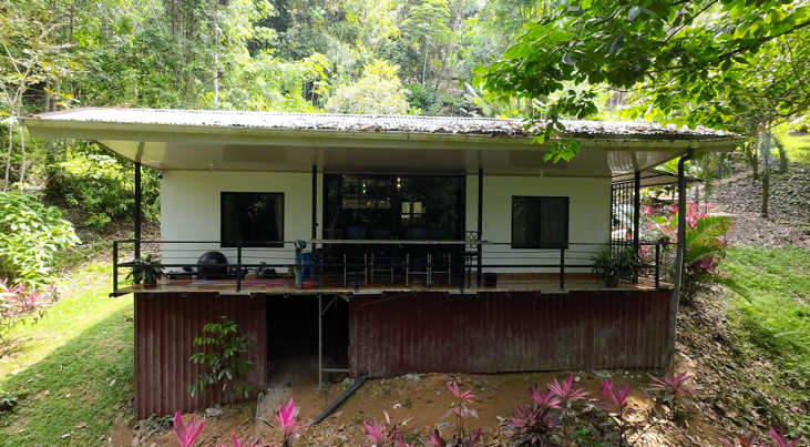 Multi-Home Income Estate Near Marino Ballena National Park selected