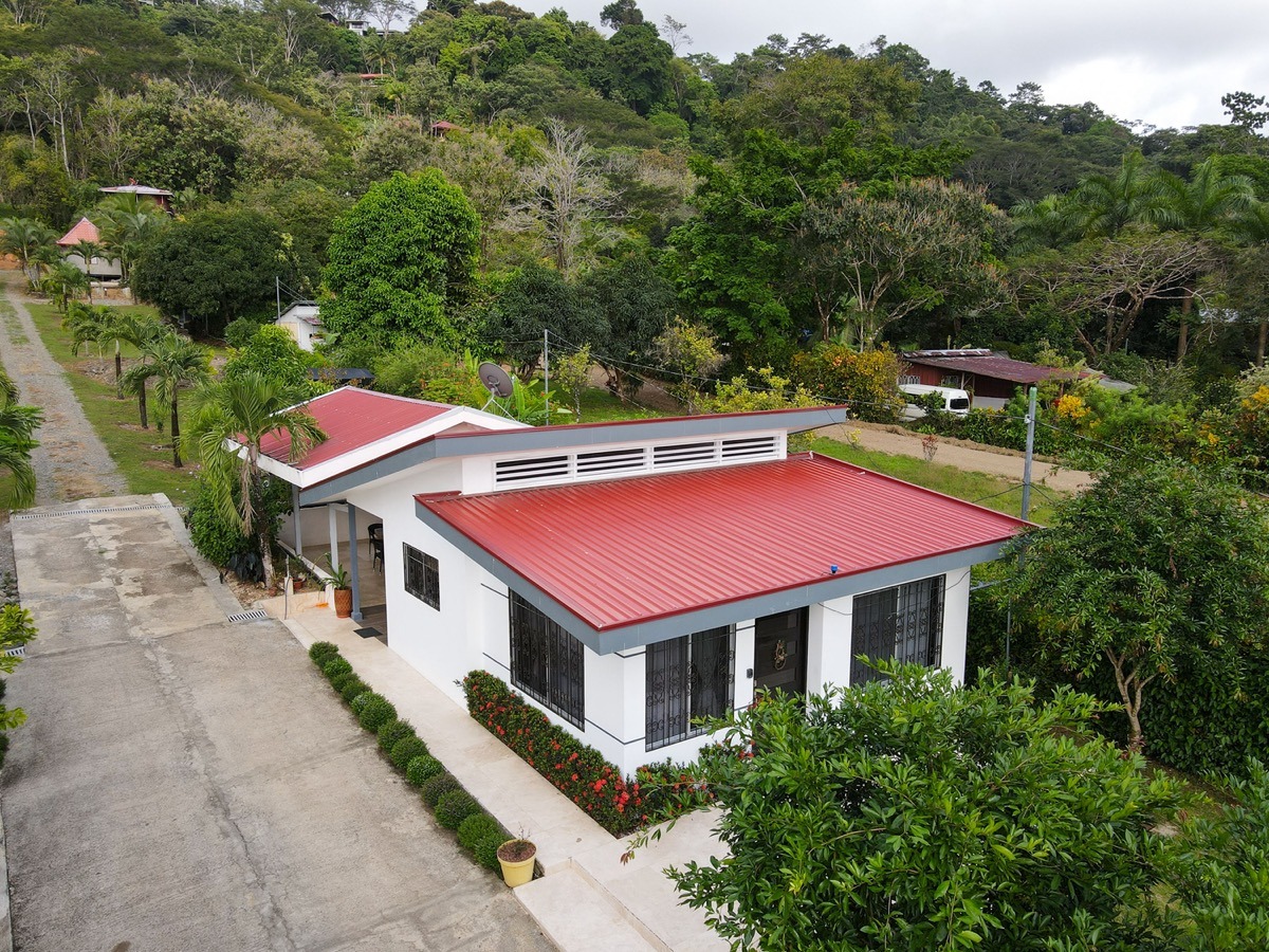 Commercial Opportunity With Restaurant, Home and Plenty Of Building Areas selected