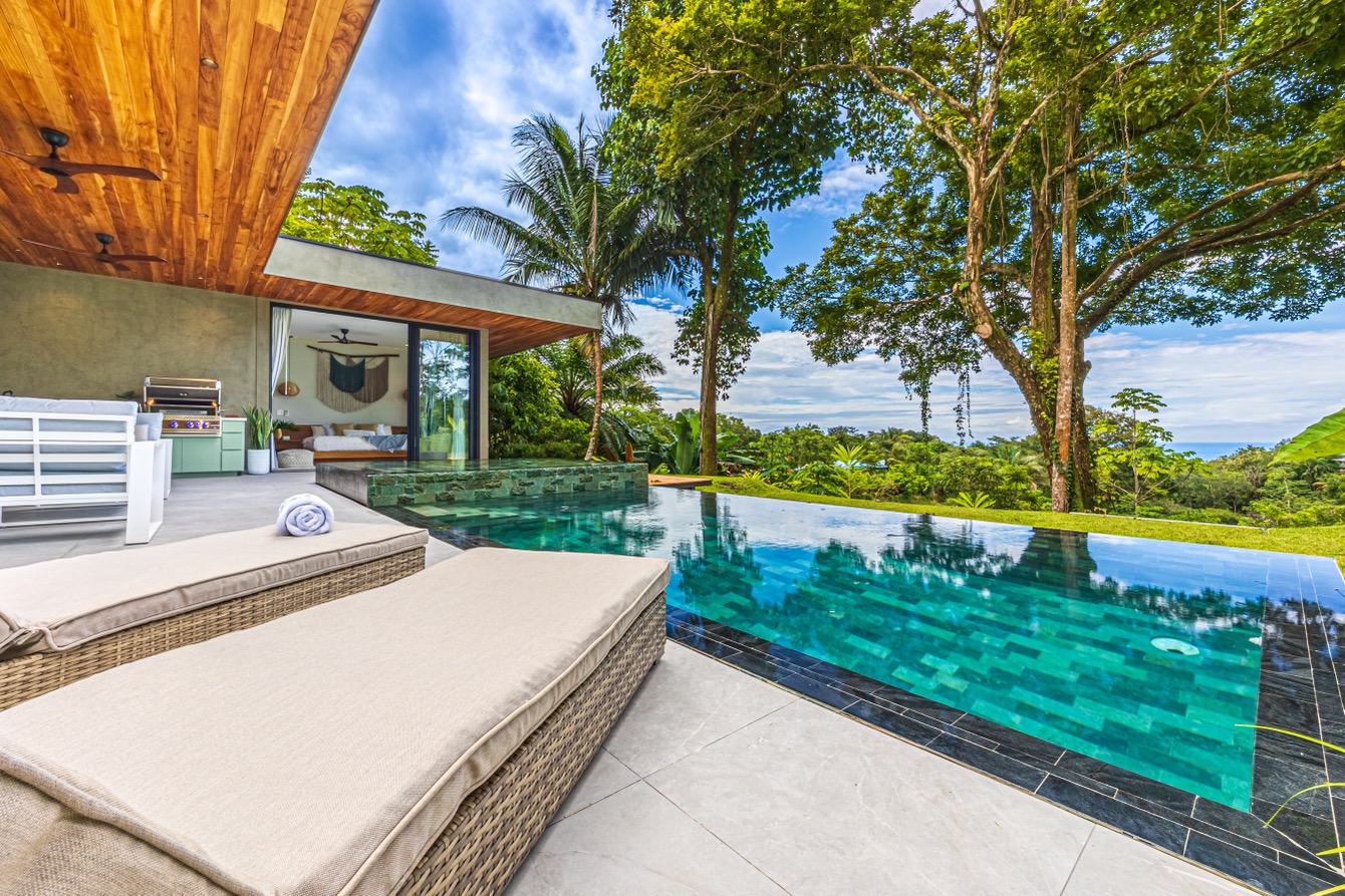 Casa Köbö – A Masterpiece of Design, Nature, and Tranquility in Playa Hermosa selected