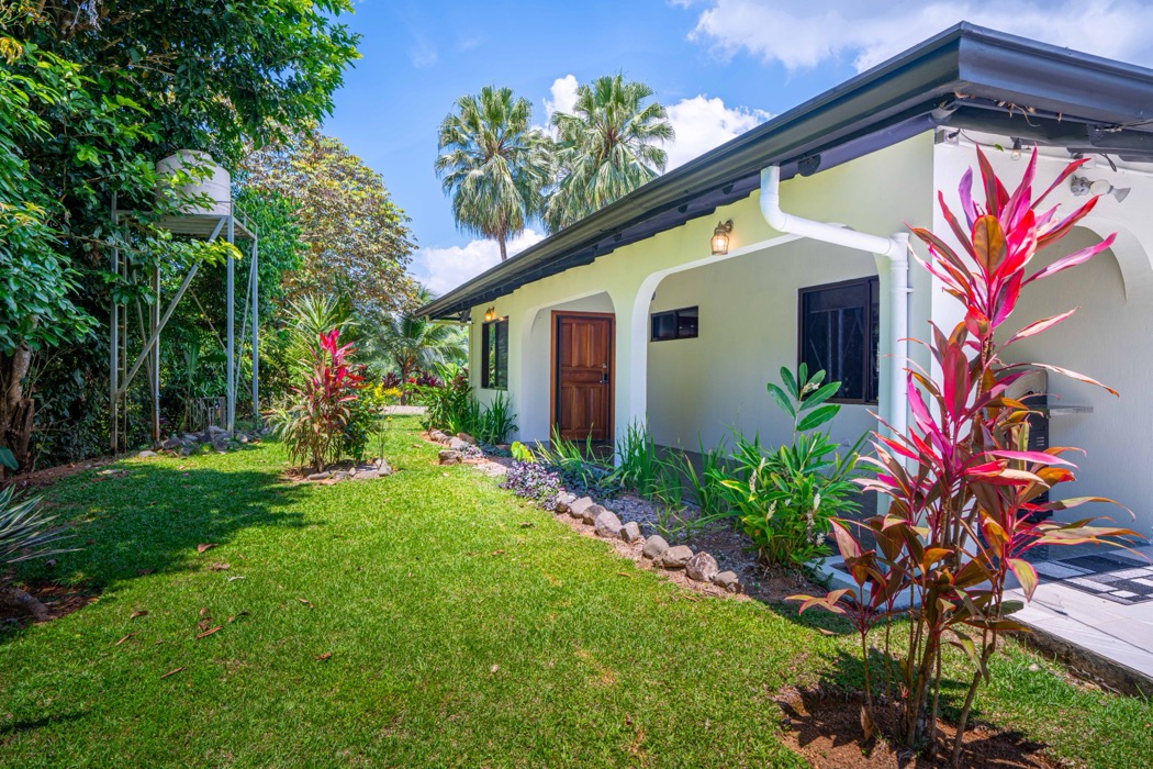 Turnkey Mountain-View Retreat in Tres Ríos with Expansion Potential selected