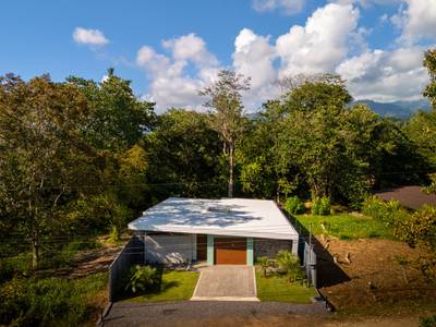 Stunning 3-Bedroom, 2.5-Bathroom Tropical Mid-Century Modern Home – Steps from the Beach image 3