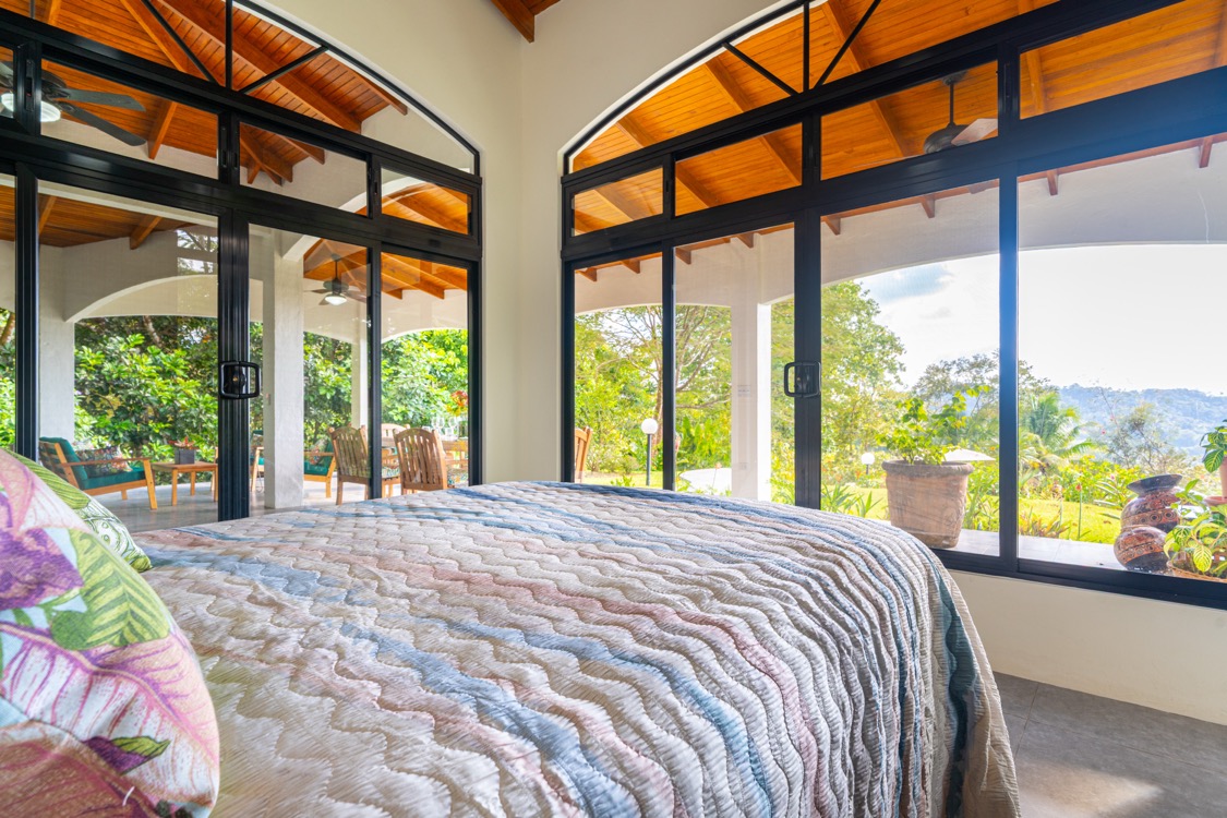 Villa Allamanda — Solar-Powered Luxury Retreat with Ocean Views in the Mountains of Tres Ríos selected