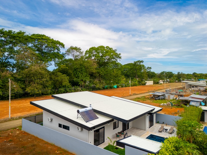 Elegant Coastal Living in Uvita – Walk to Beach, Dine, and Nature selected