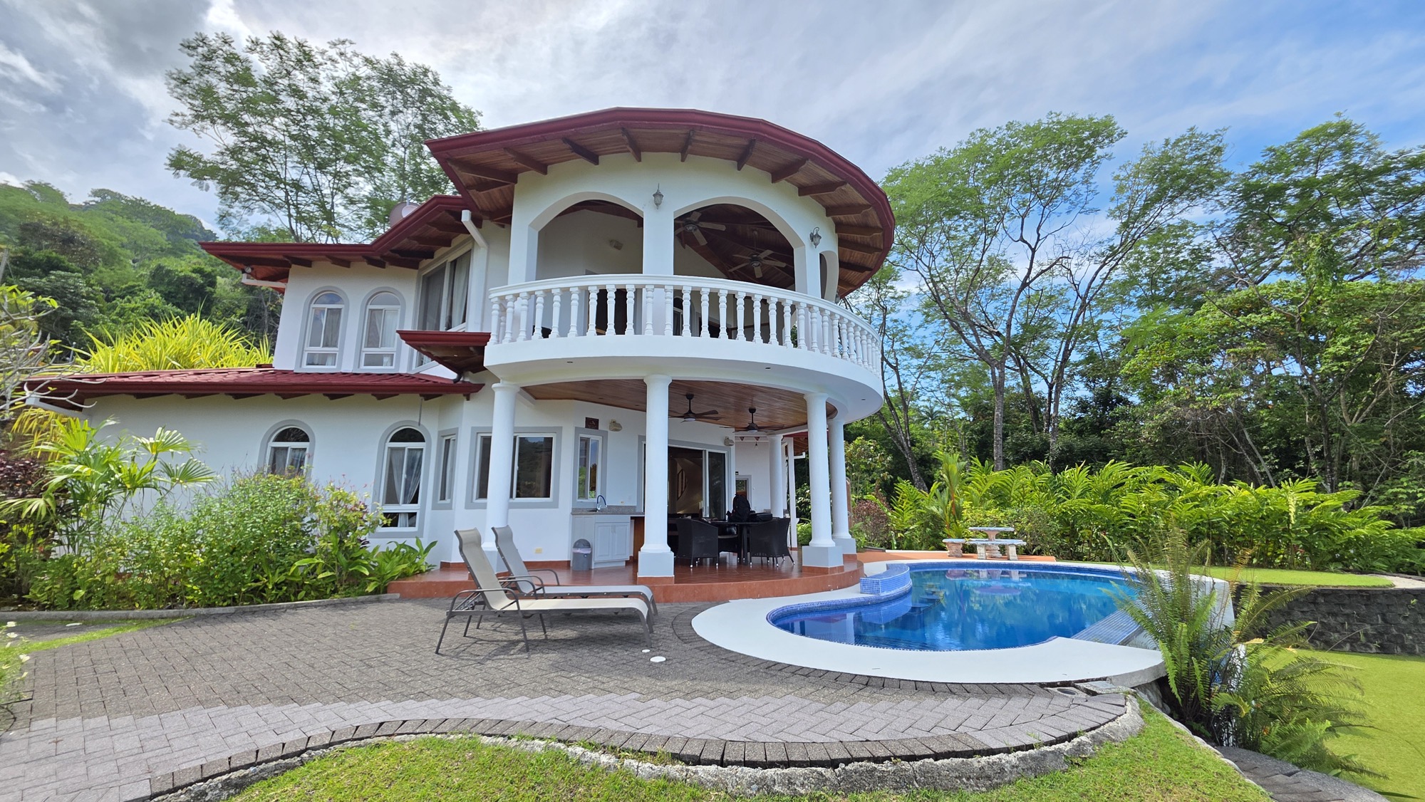 Ojochateau - Rare Ocean & Mountain View 4BR Home in Costa Rica selected