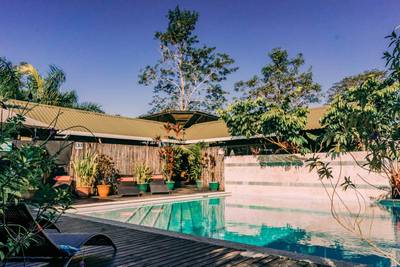 Iconic Yoga Retreat & Boutique Wellness Center in the Heart of Dominical image 2