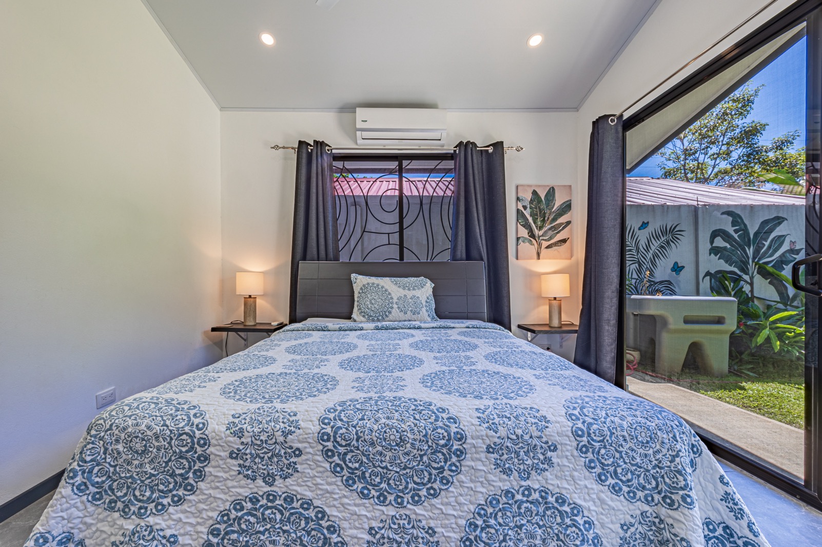 Tropical Modern Pool Residence Minutes from Marino Ballena National Park selected