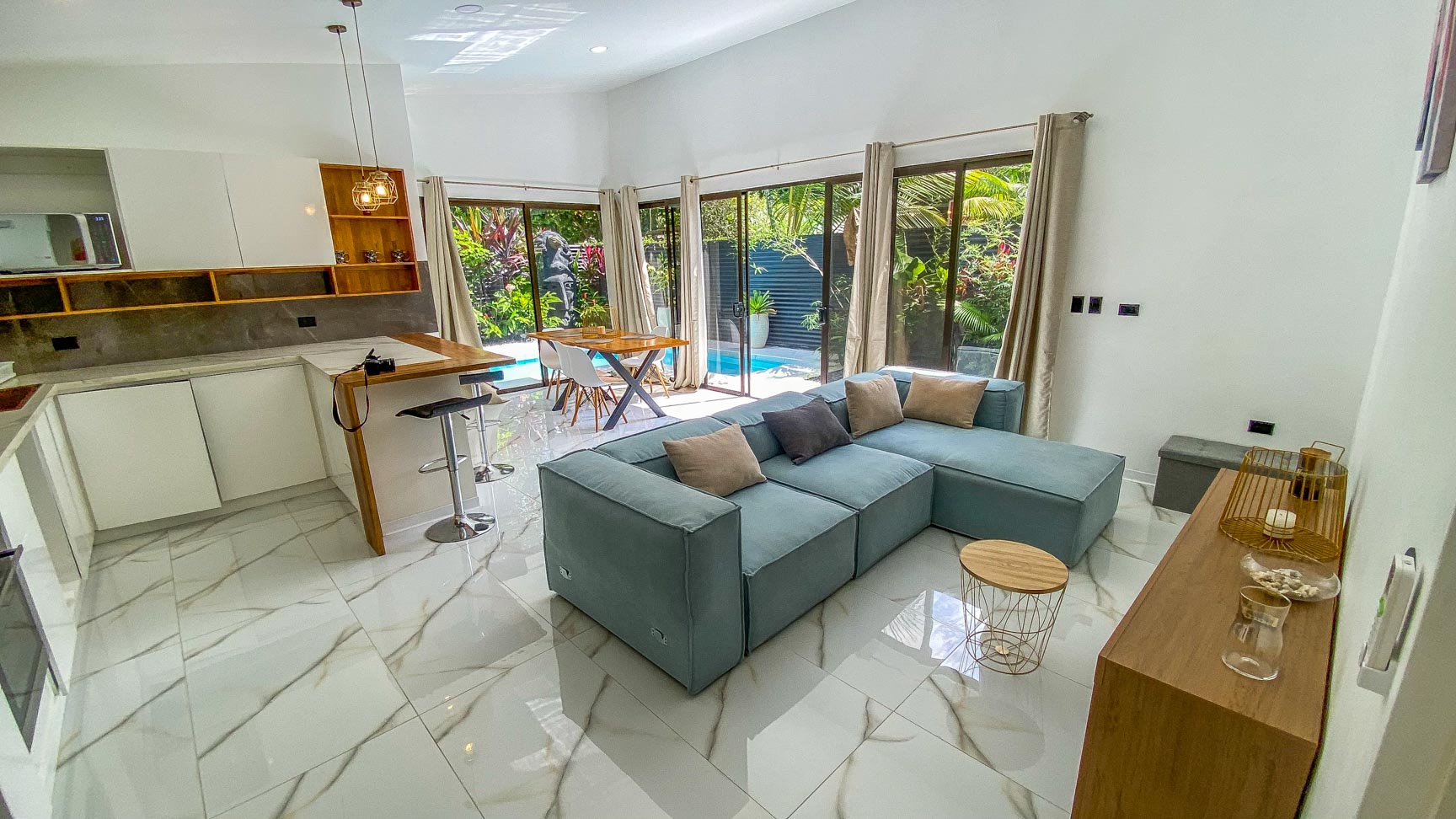 High-Demand Investment Property in Prime Uvita Location – 3-Bed Tropical Home Just 700 Meters from the Beach selected