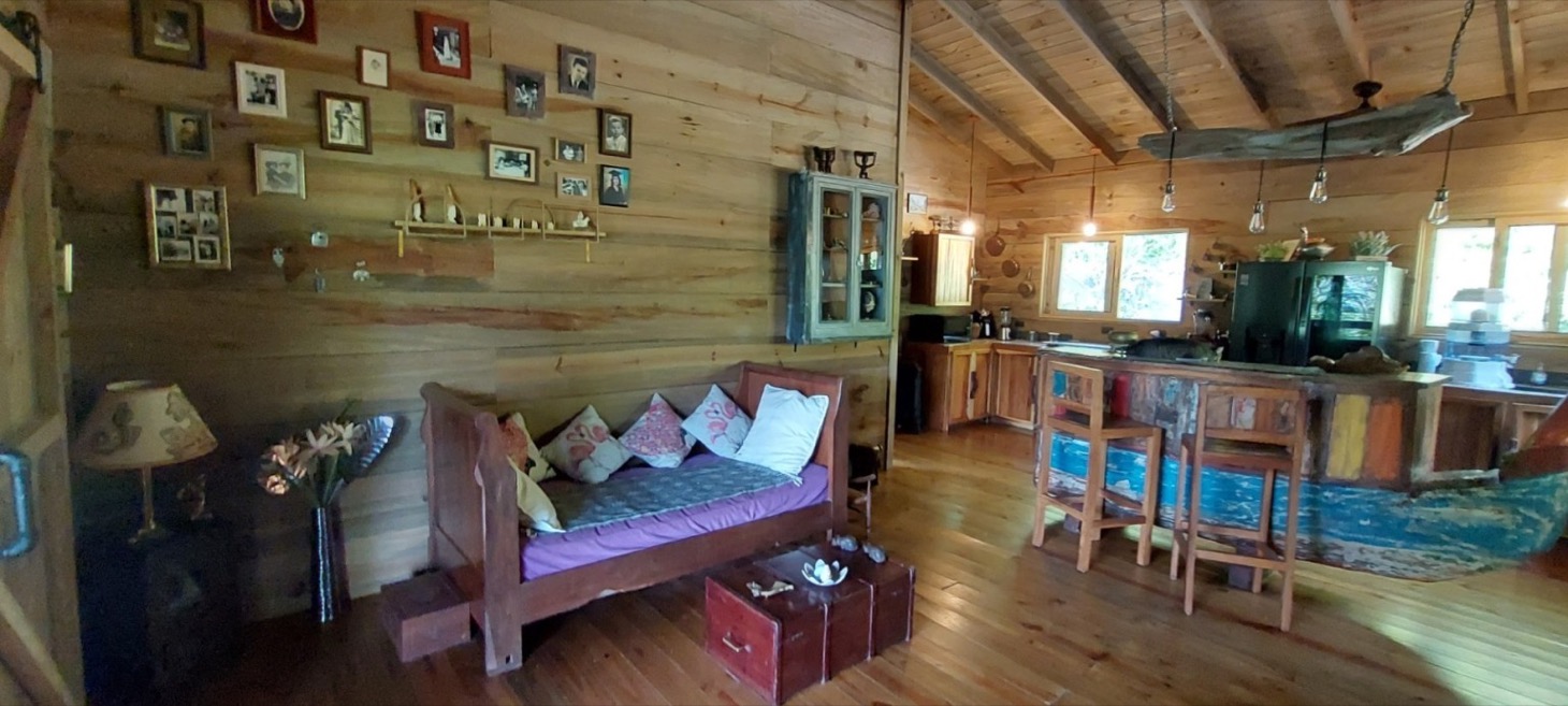 Rustic Elegance in the Heart of Nature – Tres Ríos Mountain Retreat with Expansion Potential selected