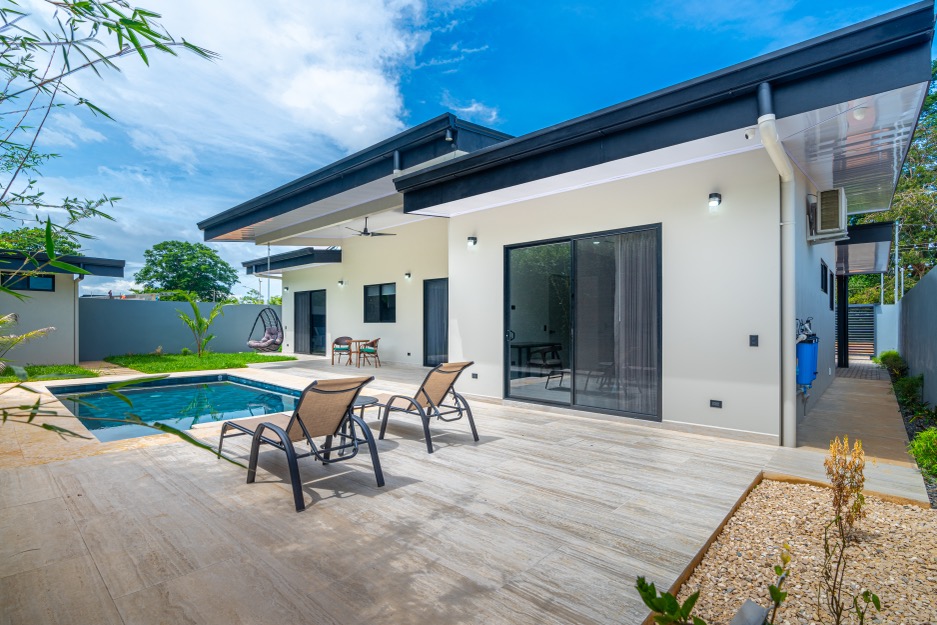 Elegant Coastal Living in Uvita – Walk to Beach, Dine, and Nature selected