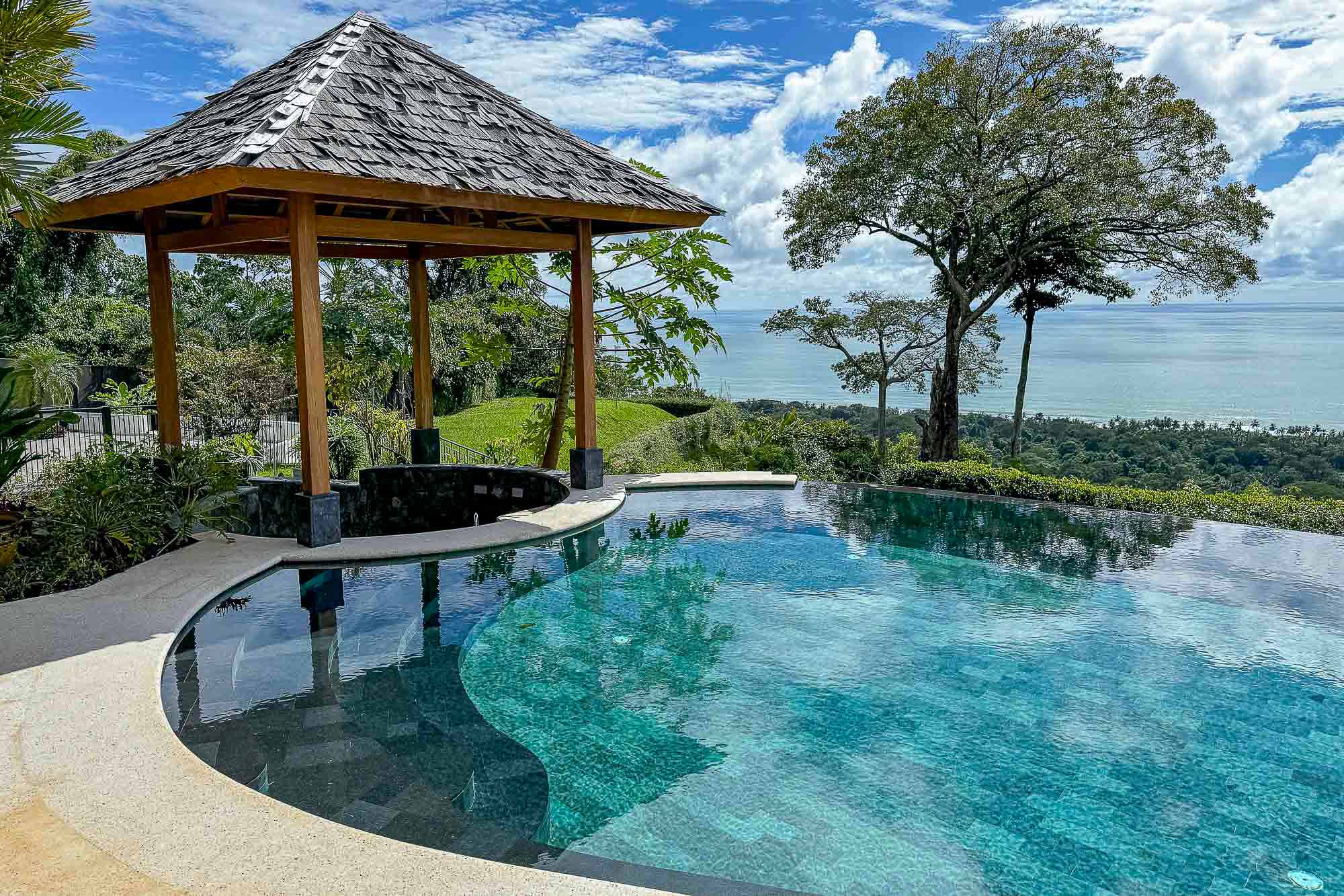 Legacy Ridge-Top Villa with Panoramic Ocean Views – Dominica selected