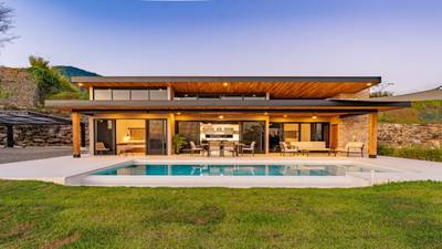 Brand New Modern Ocean View Home in Phase 5, Ojochal image 1