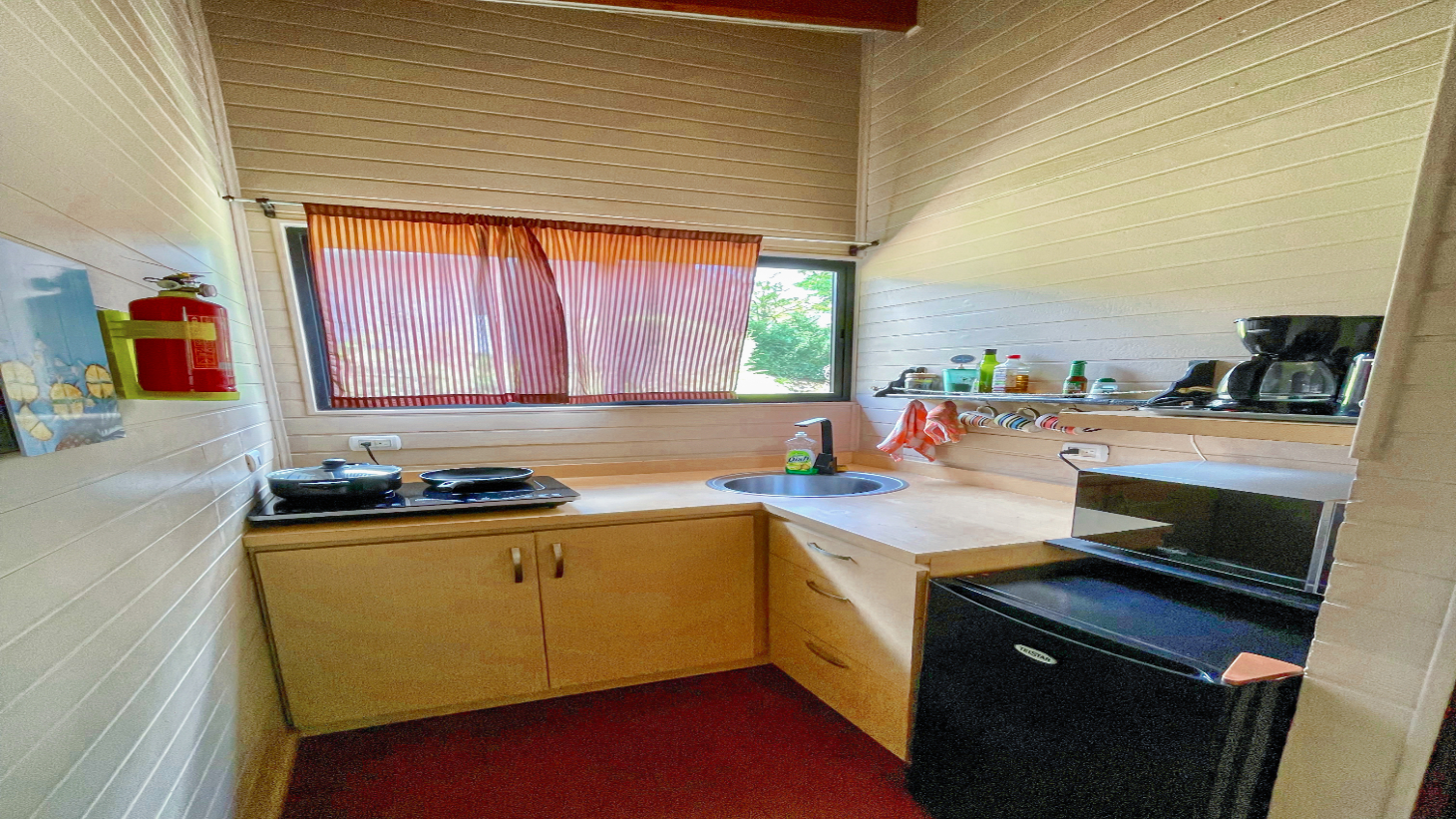2.24 ACRES – 7 Bedrooms Ocean View Boutique Hotel With Two Pools, 5 Minutes to Uvita, Multiple Rental Options!! selected