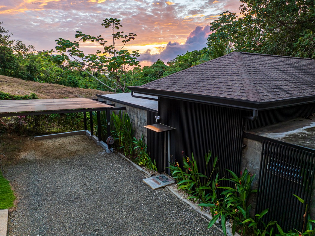 Modern Villa with Infinity Pool, Rancho & Expansion Potential in Prime Uvita Location selected