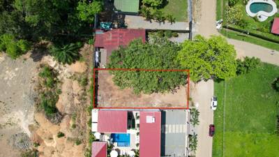 Prime Location in the Heart of Uvita | Flat, Usable Land with Endless Potential image 3