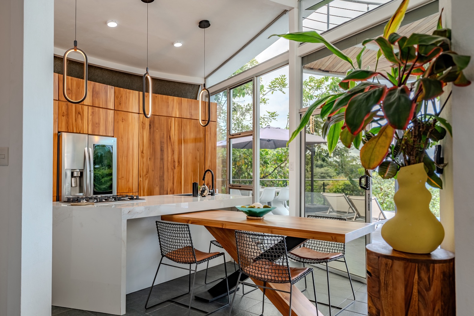 The Glass House: A Luxury Home for Sale in Ojochal, Costa Rica selected