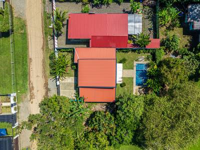 Tropical Modern Pool Residence Minutes from Marino Ballena National Park image 2