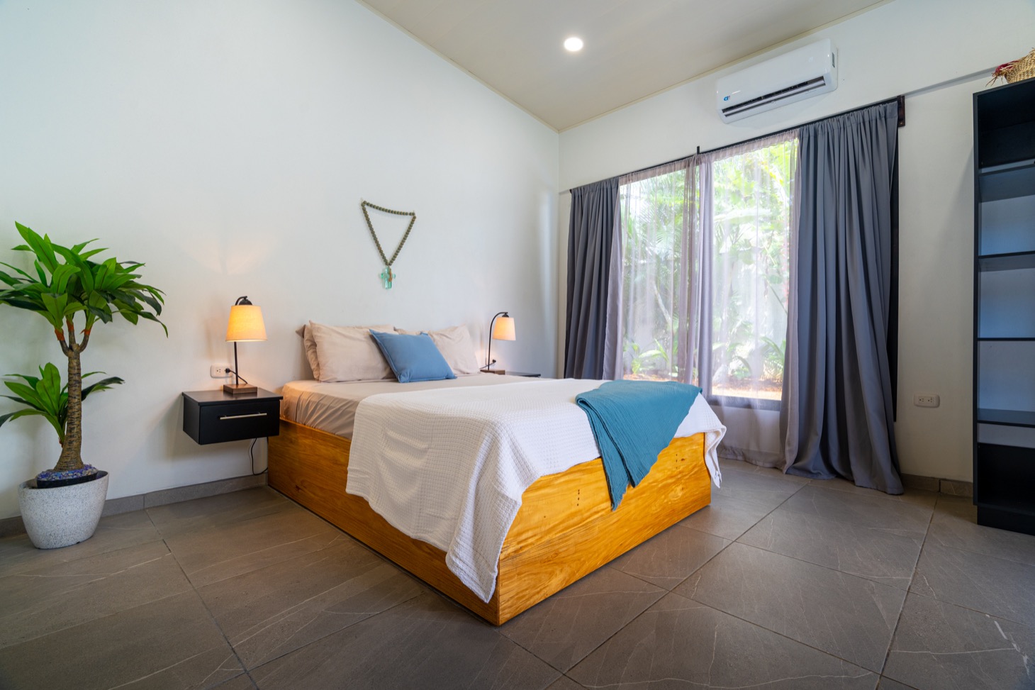 Charming Home Near Uvita’s Whale Tail Beach — Comfort, Privacy, and Rental Potential selected