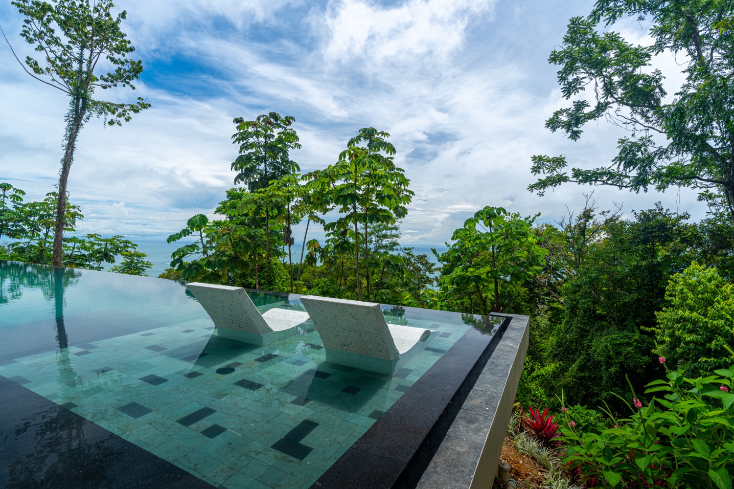 Luxury 5-Bedroom Estate with Panoramic Pacific Ocean & Jungle Views selected