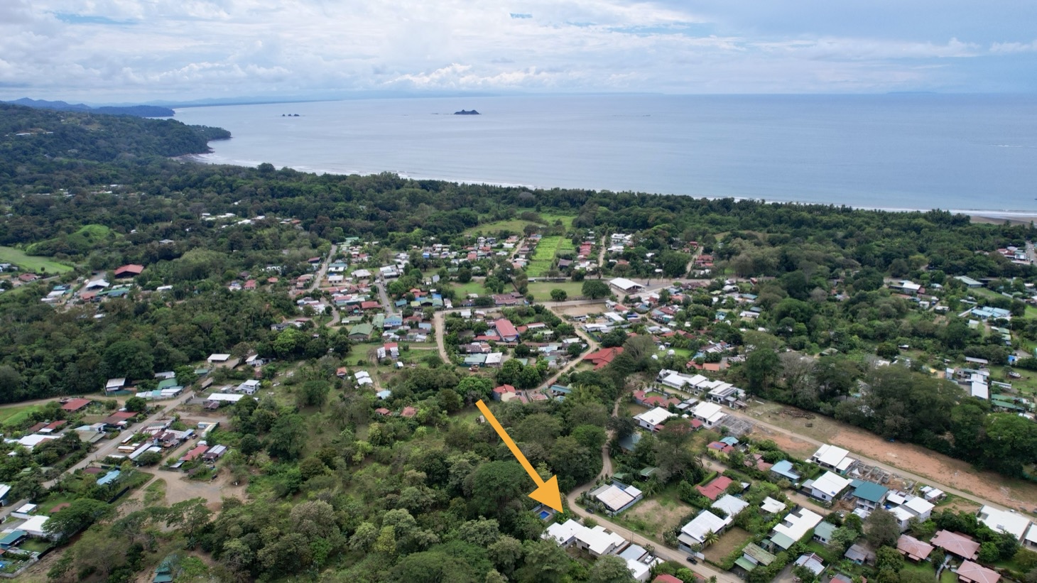 3-Bedroom Home with Large Pool and Garden in Bahía selected