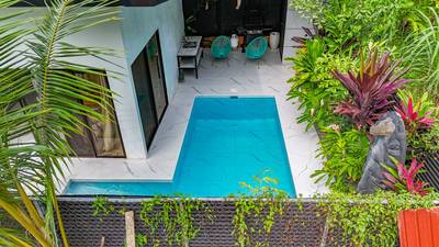 High-Demand Investment Property in Prime Uvita Location – 3-Bed Tropical Home Just 700 Meters from the Beach image 4