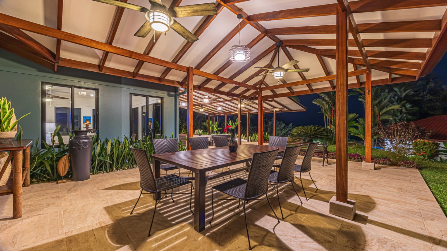 3 Bedroom Elegant Home With Guest Suite & Sweeping Ocean Views selected