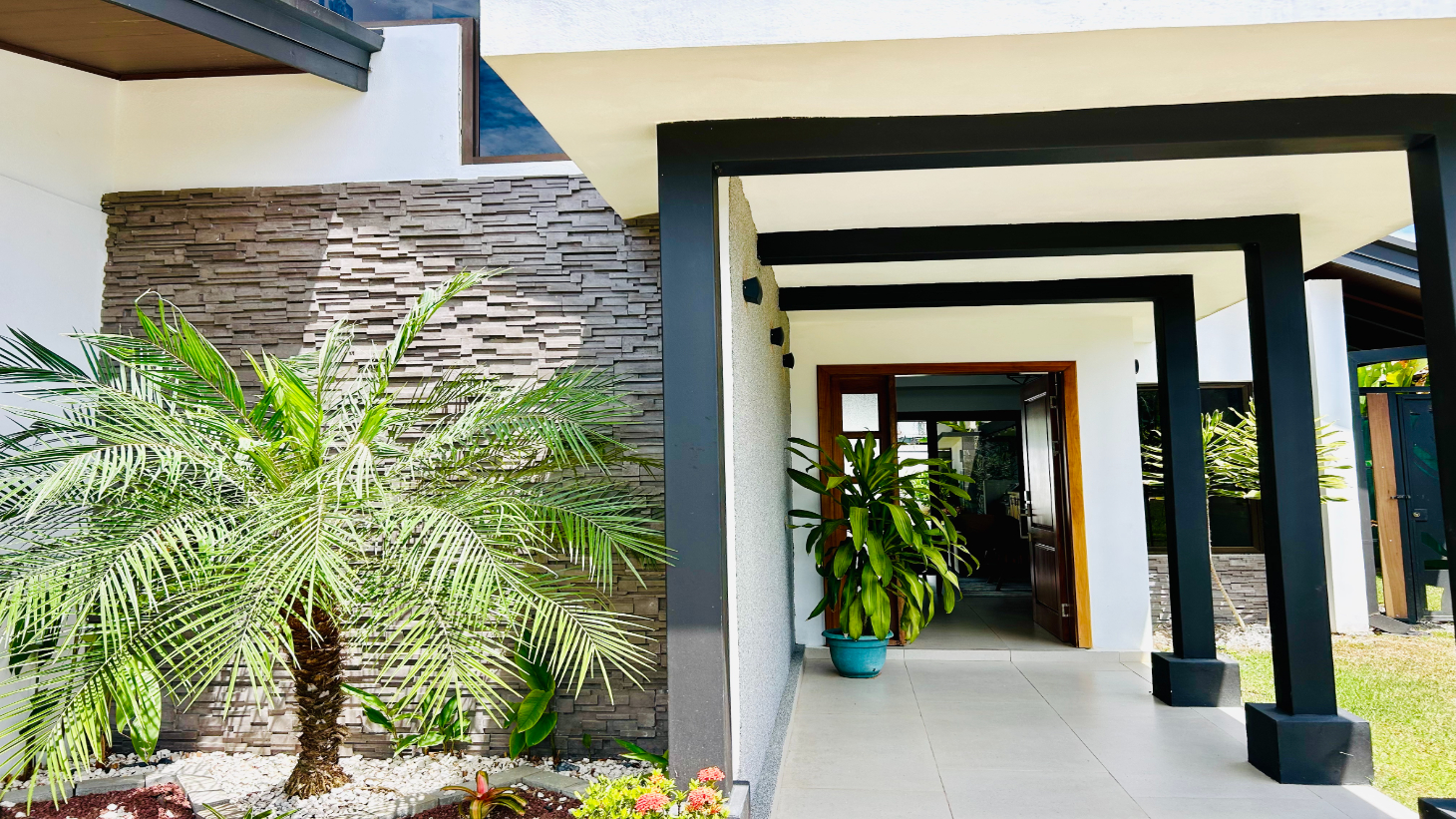 Tropical Modern Living Near Uvita – Stylish Pool Home with Privacy | Price Reduced selected