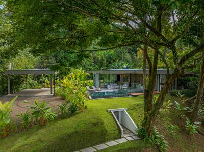 Casa Köbö – A Masterpiece of Design, Nature, and Tranquility in Playa Hermosa image 2