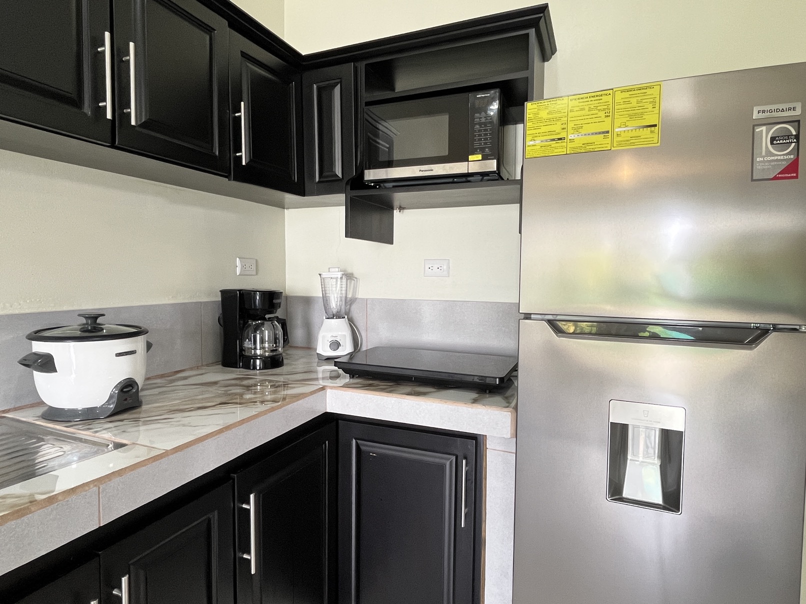 Prime Investment Opportunity in Uvita: Income-Producing Fourplex Just 300 Meters from the Beach selected