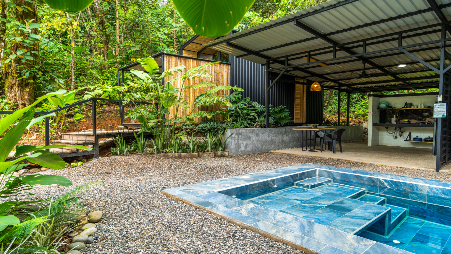 Turn-Key Luxury Boutique Jungle Bungalows + Build-Ready Expansion site – Profitable Airbnb in Ojochal selected