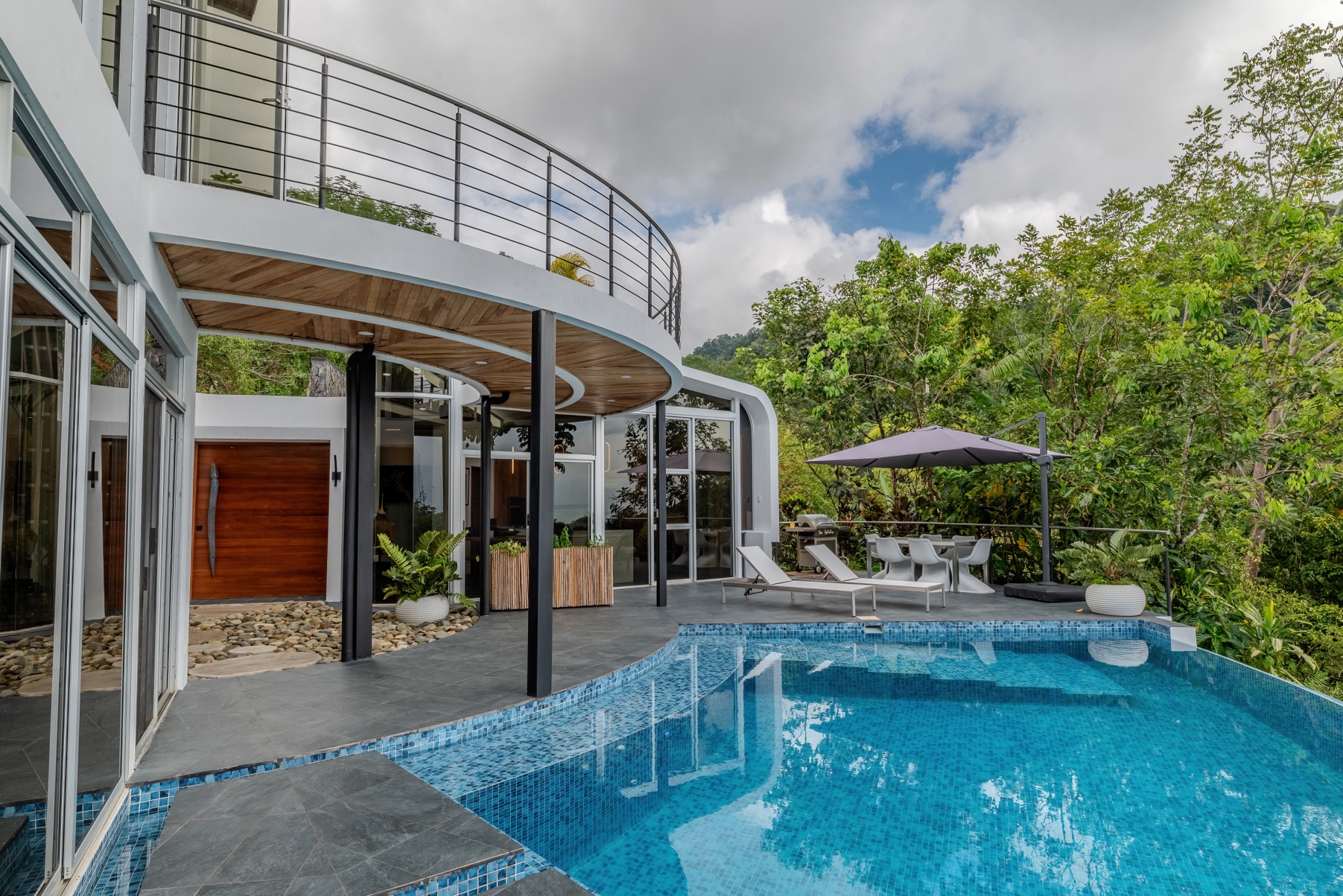 The Glass House: A Luxury Home for Sale in Ojochal, Costa Rica selected