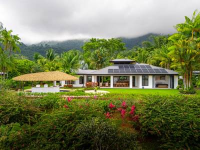 Private Jungle Retreat with Ocean Views & Off-Grid Luxury image 1