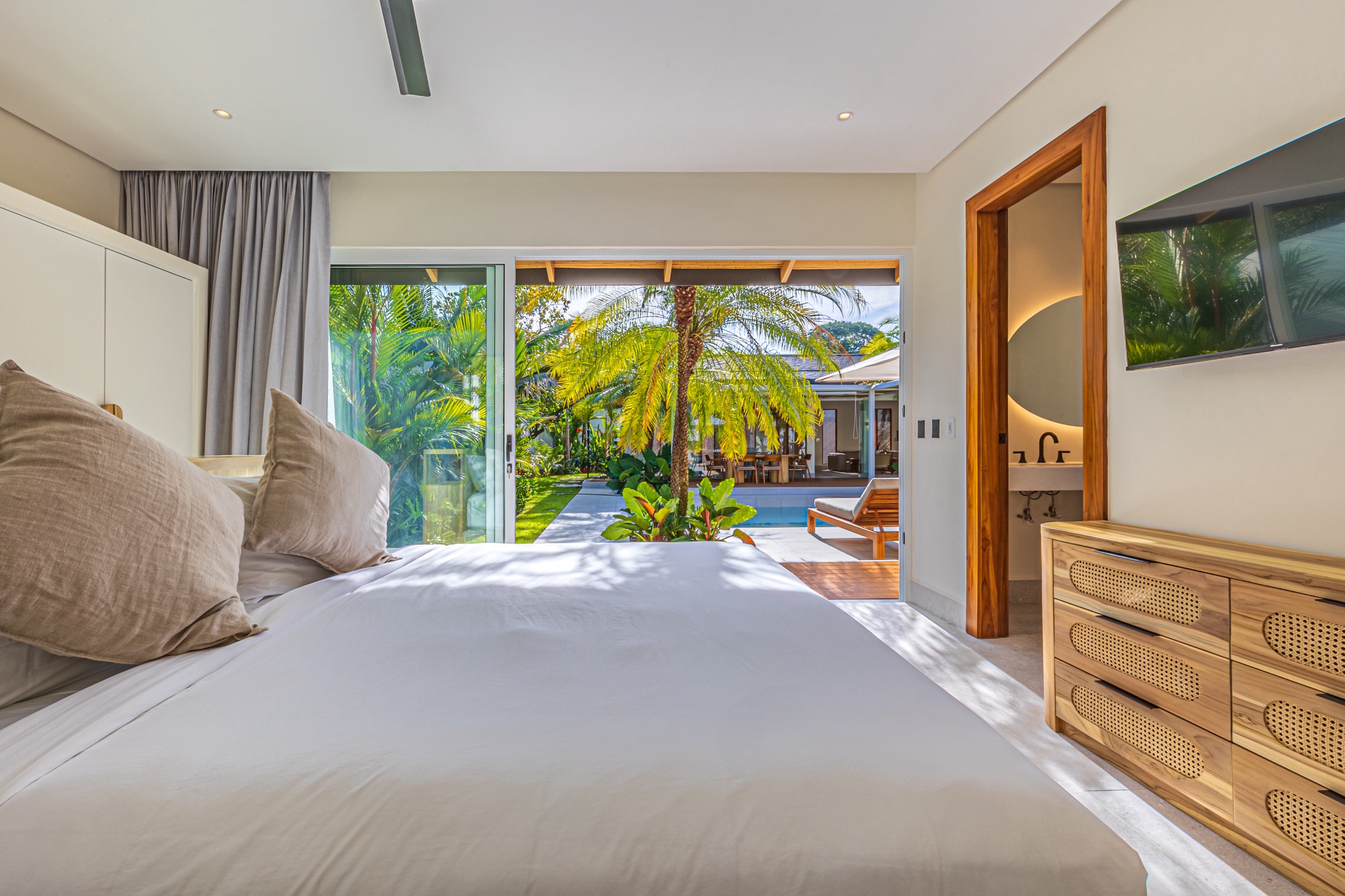 Luxury Villa: Walking Distance to the Beach selected