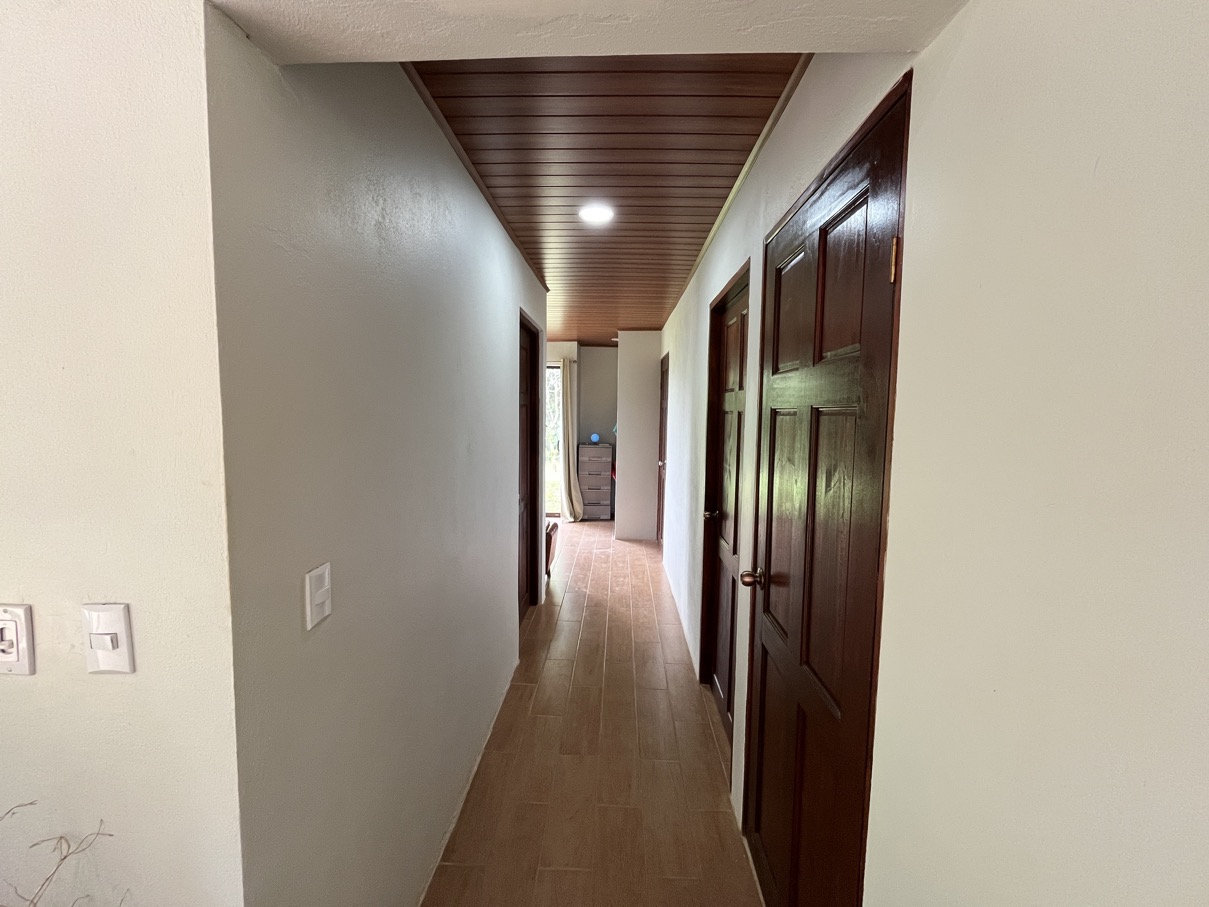 Charming Mountain Retreat in Vergel de Osa – Minutes from Ojochal, Beaches, and Waterfalls selected