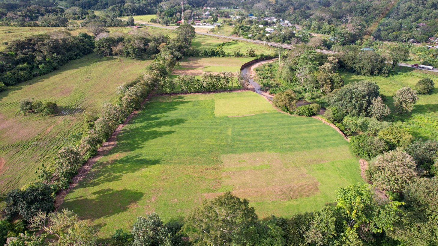 Prime Commercial & Development Opportunity in Hatillo, South Pacific Costa Rica selected