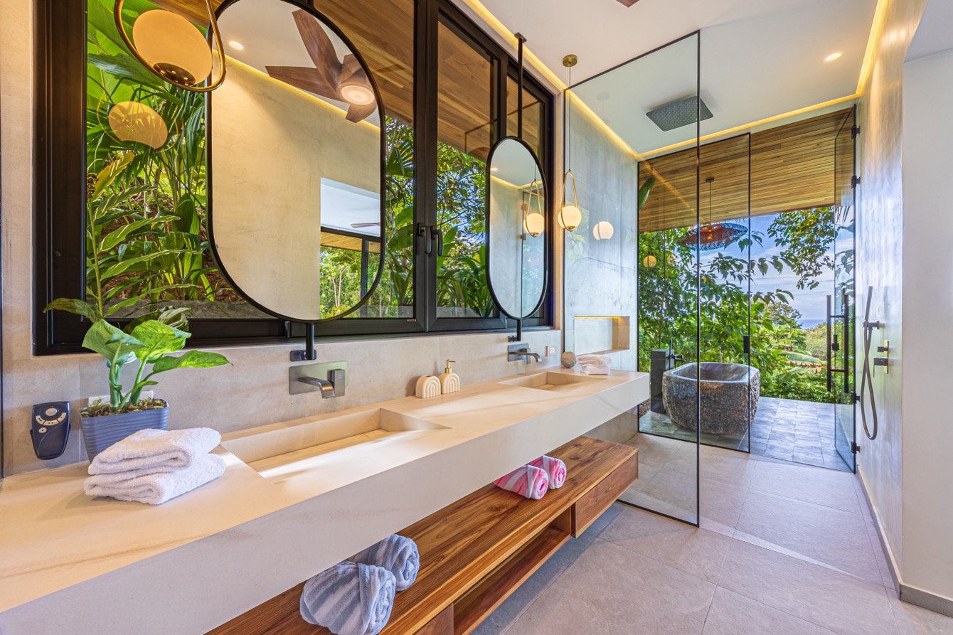 Casa Köbö – A Masterpiece of Design, Nature, and Tranquility in Playa Hermosa selected