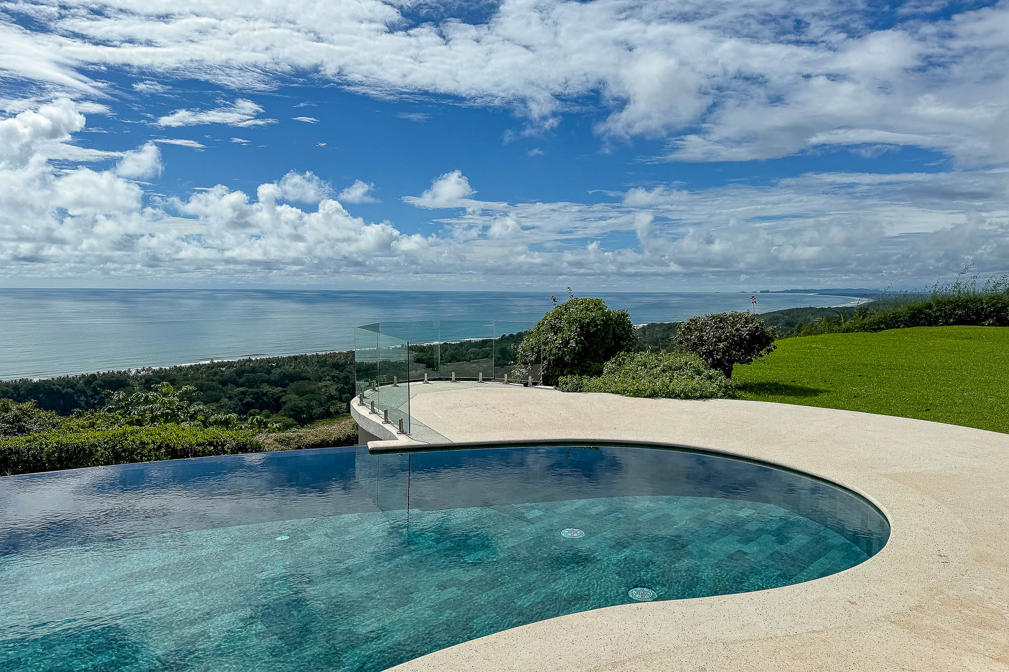 Legacy Ridge-Top Villa with Panoramic Ocean Views – Dominica selected