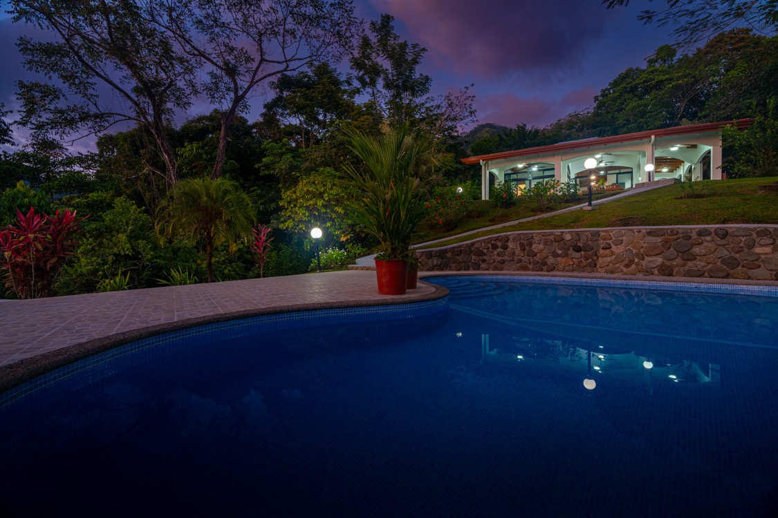 Villa Allamanda — Solar-Powered Luxury Retreat with Ocean Views in the Mountains of Tres Ríos selected